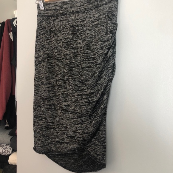 Wilfred Free Ruched Fitted Skirt - Picture 4 of 6